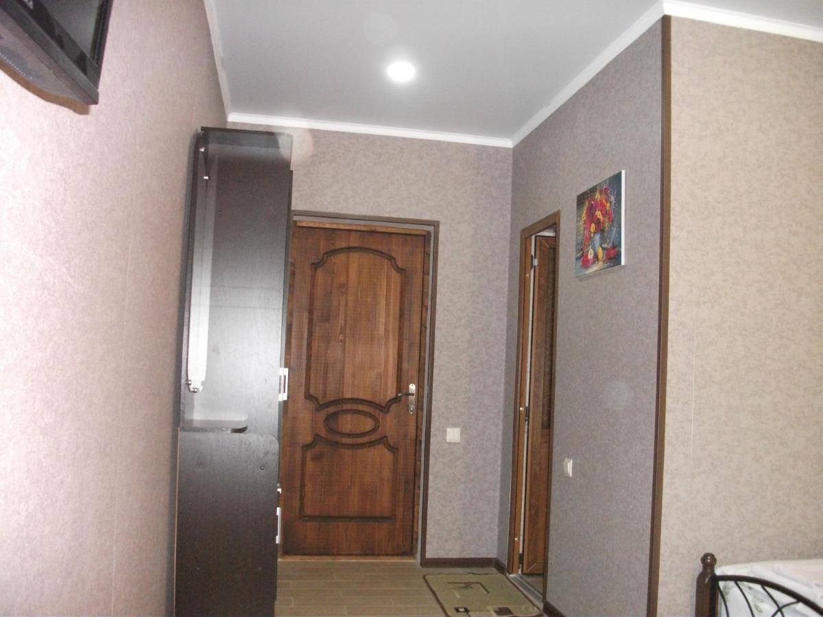 Guesthouse On Kabardinskaya 139A Gagra Exterior foto