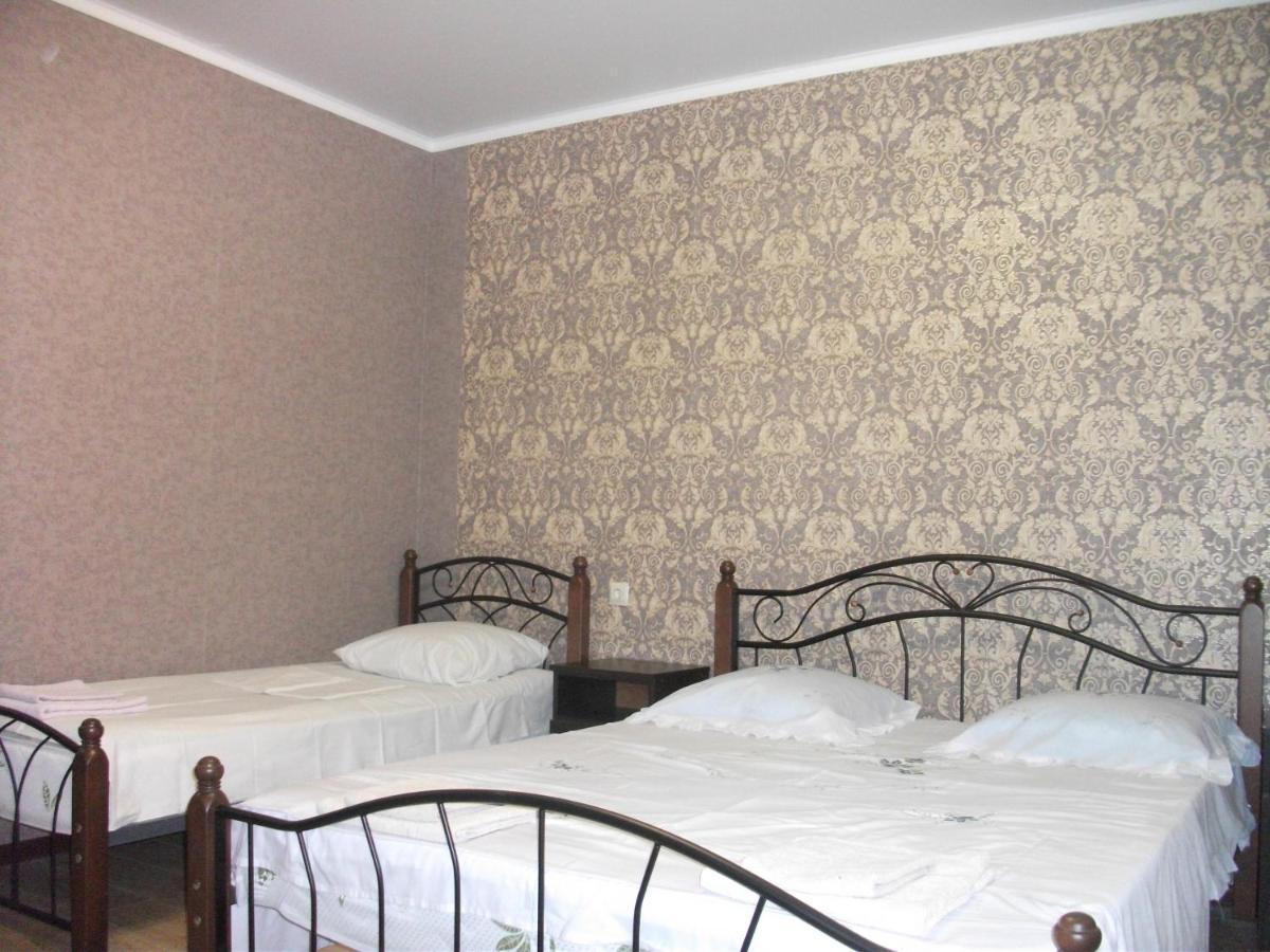 Guesthouse On Kabardinskaya 139A Gagra Exterior foto