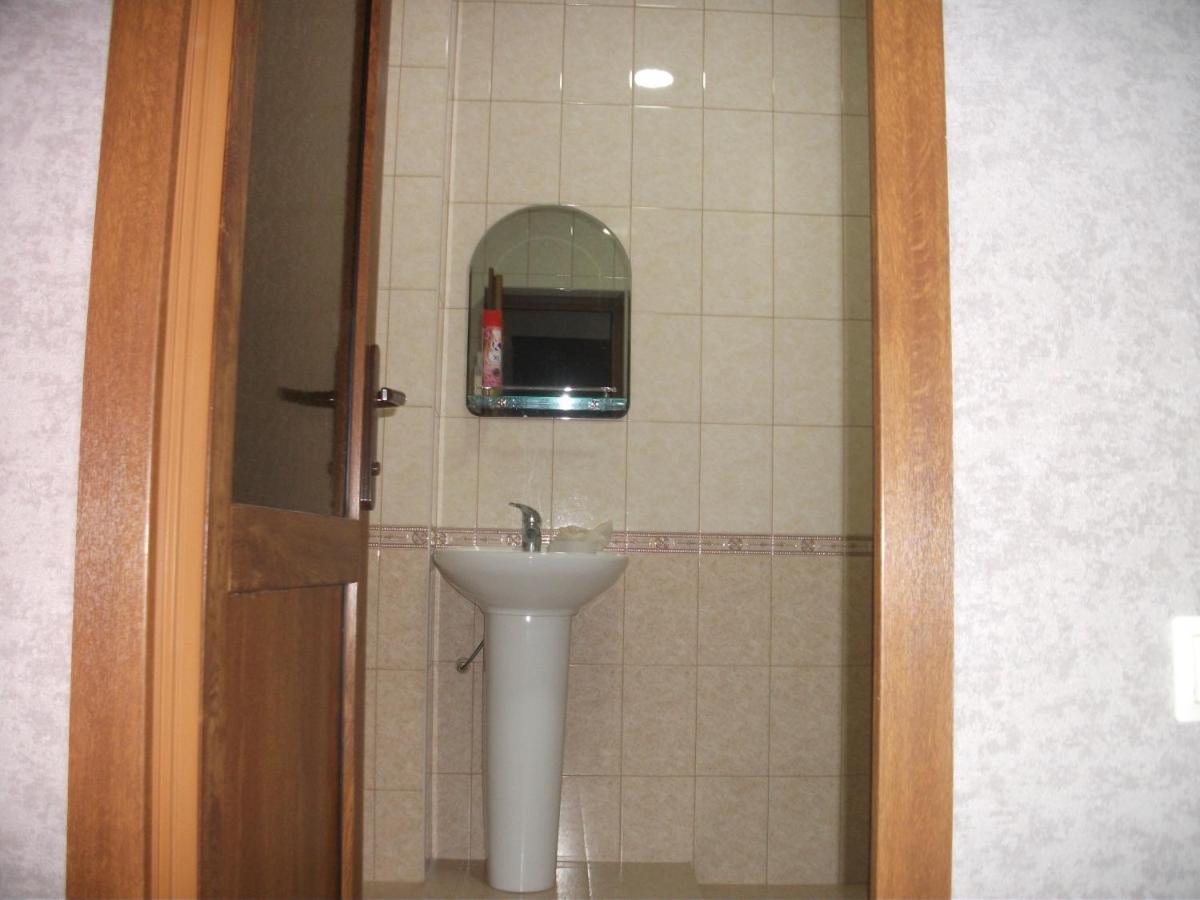 Guesthouse On Kabardinskaya 139A Gagra Exterior foto