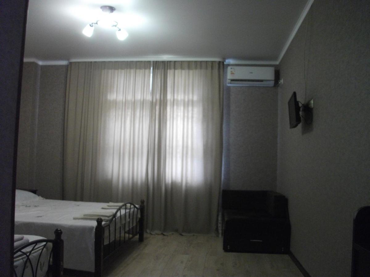 Guesthouse On Kabardinskaya 139A Gagra Exterior foto