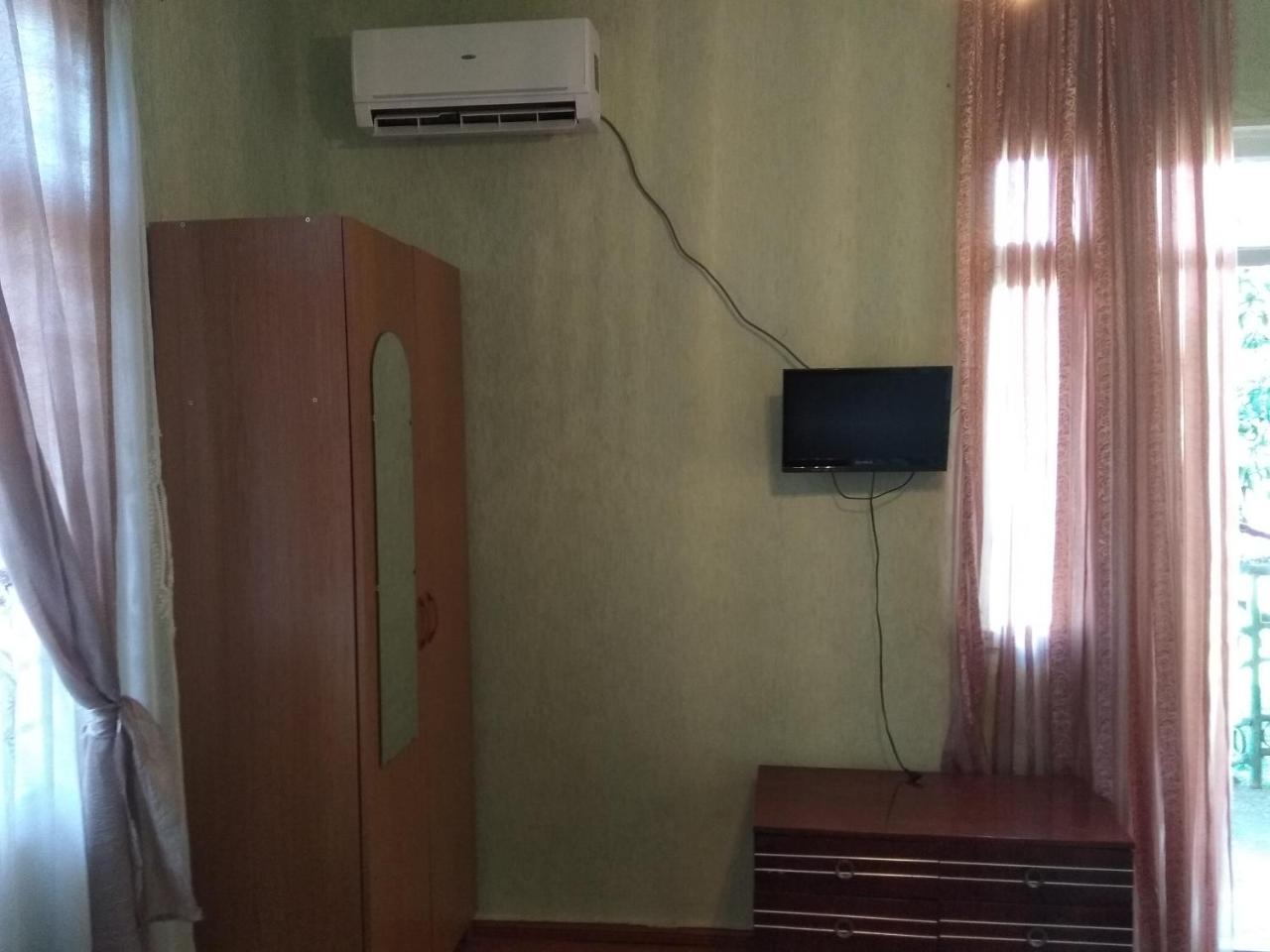 Guesthouse On Kabardinskaya 139A Gagra Exterior foto